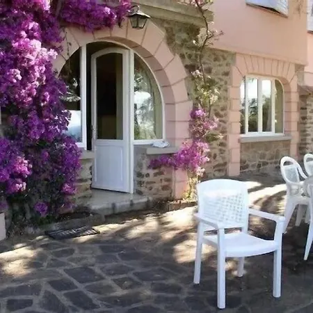 Beautiful Sea View, Ac, Garden, Minutes Away By Foot!