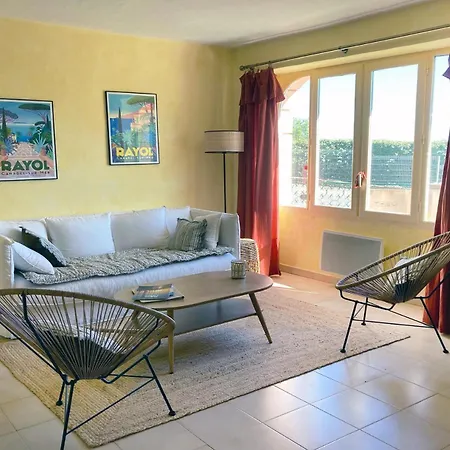 Vue Jardin A Pied - St-tropez 25km *