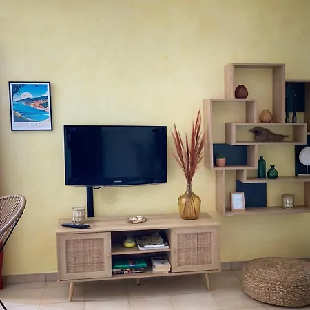 Beautiful Sea View, Ac, Garden, Minutes Away By Foot! Apartment Rayol-Canadel-sur-Mer