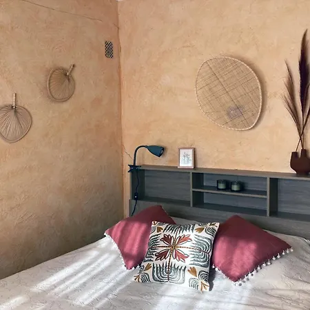 Apartment Beautiful Sea View, Ac, Garden, Minutes Away By Foot!