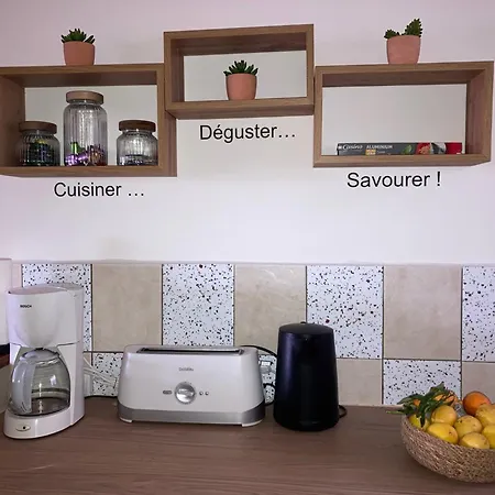 Vue Jardin A Pied - St-tropez 25km * Le Rayol-Canadel-sur-Mer