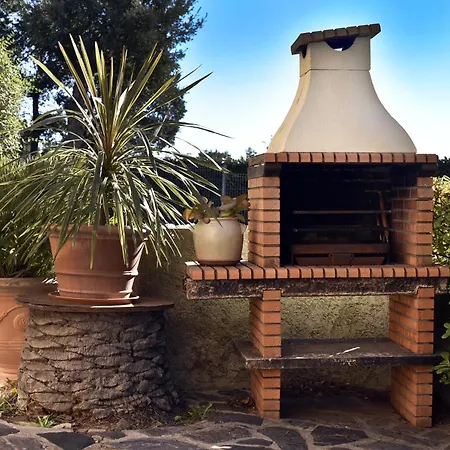 Vue Jardin A Pied - St-tropez 25km *